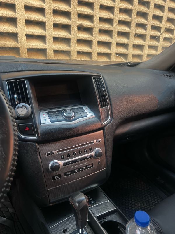 Thumbnail 3 of 2010 Nissan Maxima SV